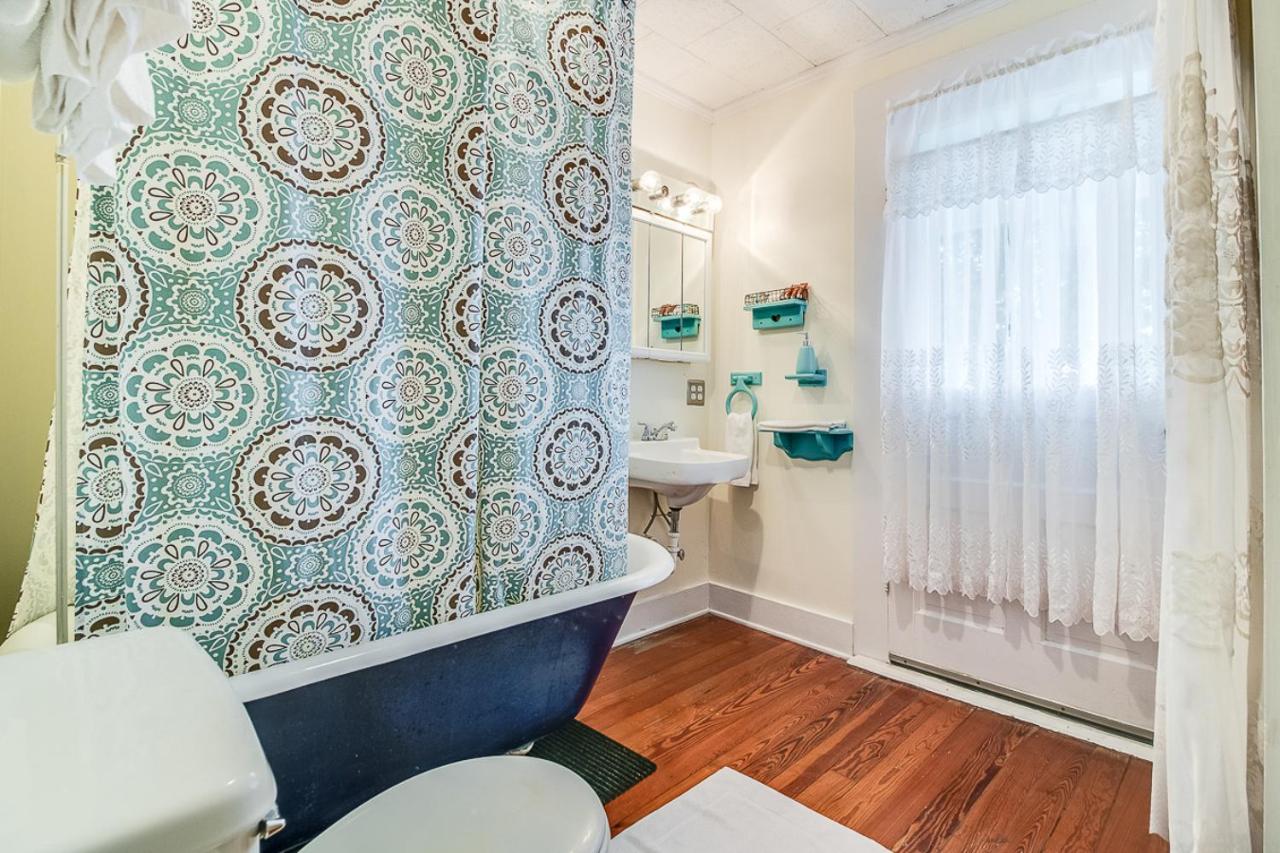 | T'Frere's Bed & Breakfast