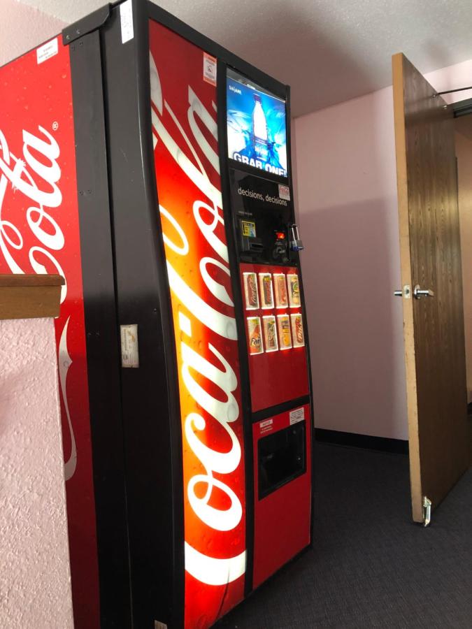 | Executive Inn