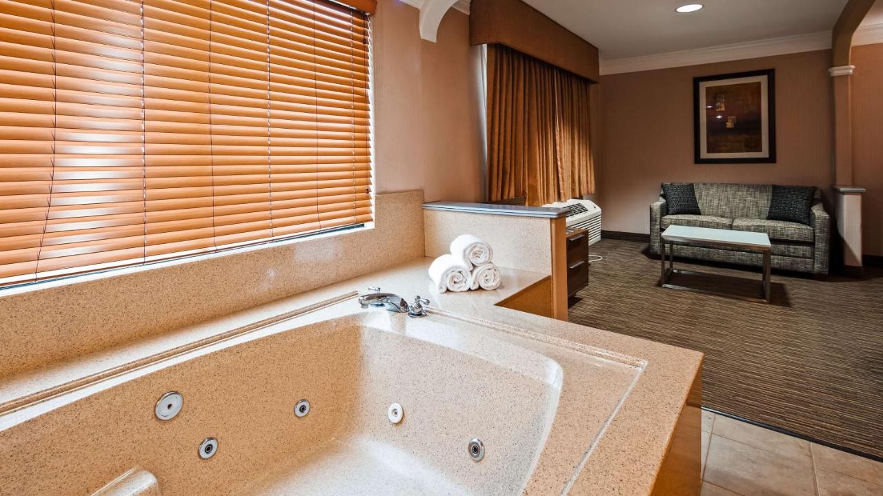 Larger King Room with Hot Tub - Non-Smoking at Best Western Plus Suites Hotel - LAX Airport LA Stadium
