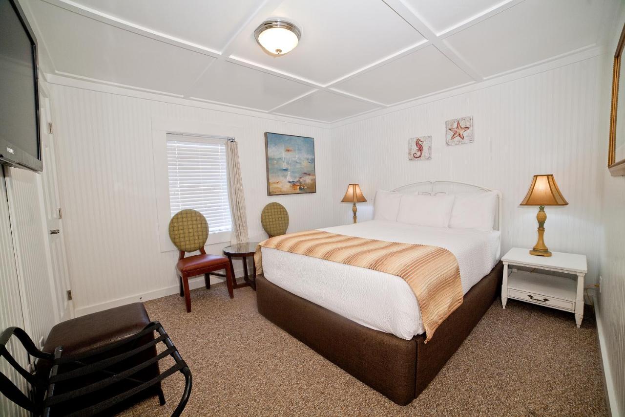 | Georgianne Inn & Suites