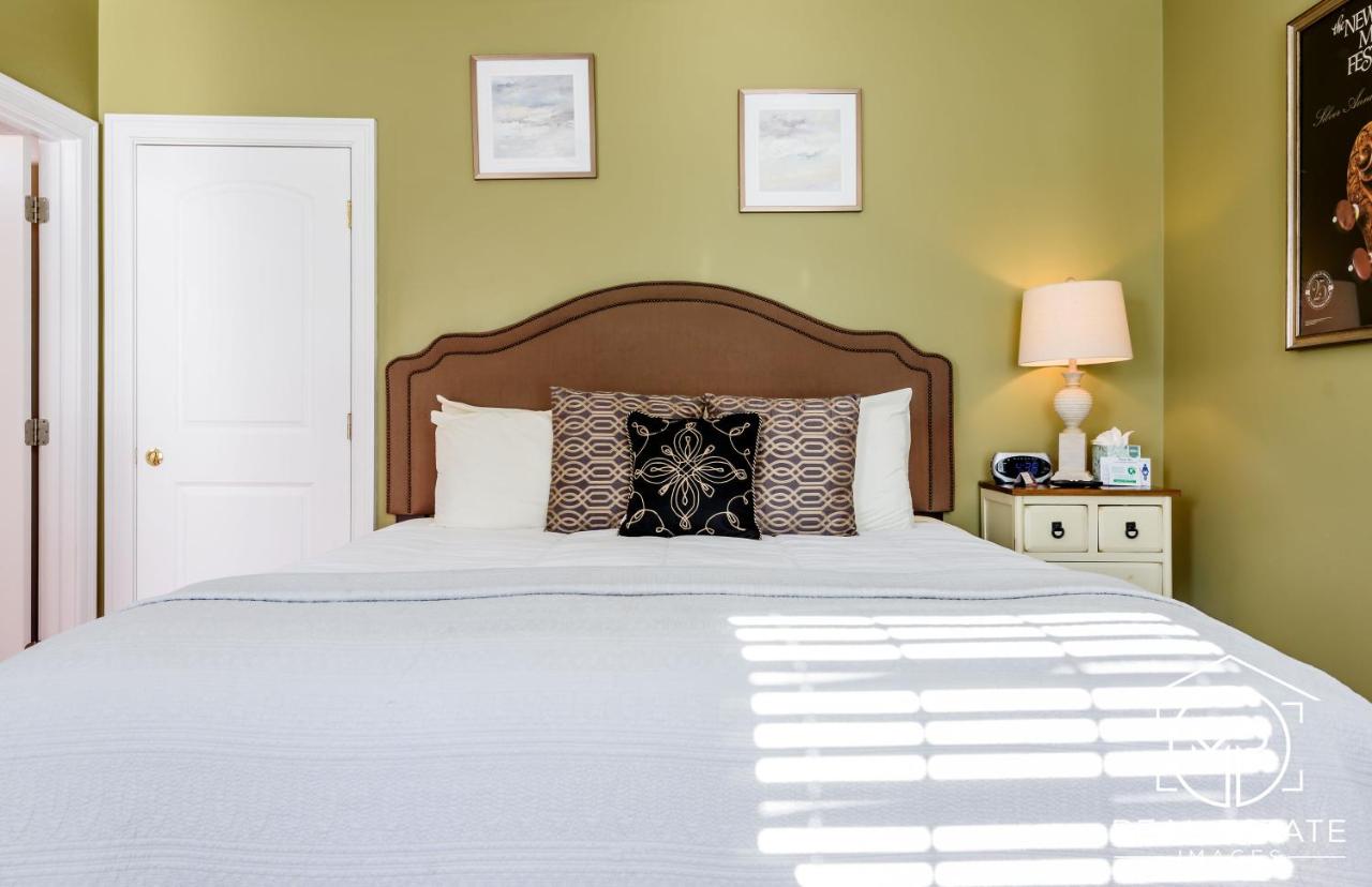  | Bouchard Restaurant & Inn