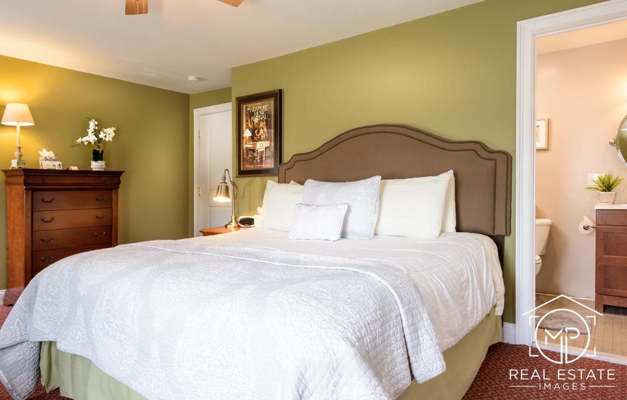  | Bouchard Restaurant & Inn