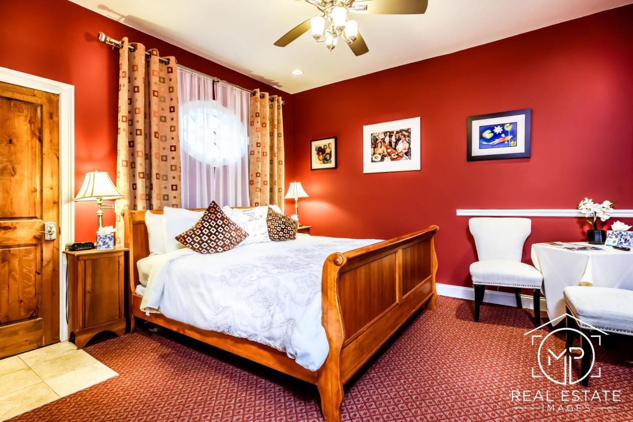  | Bouchard Restaurant & Inn