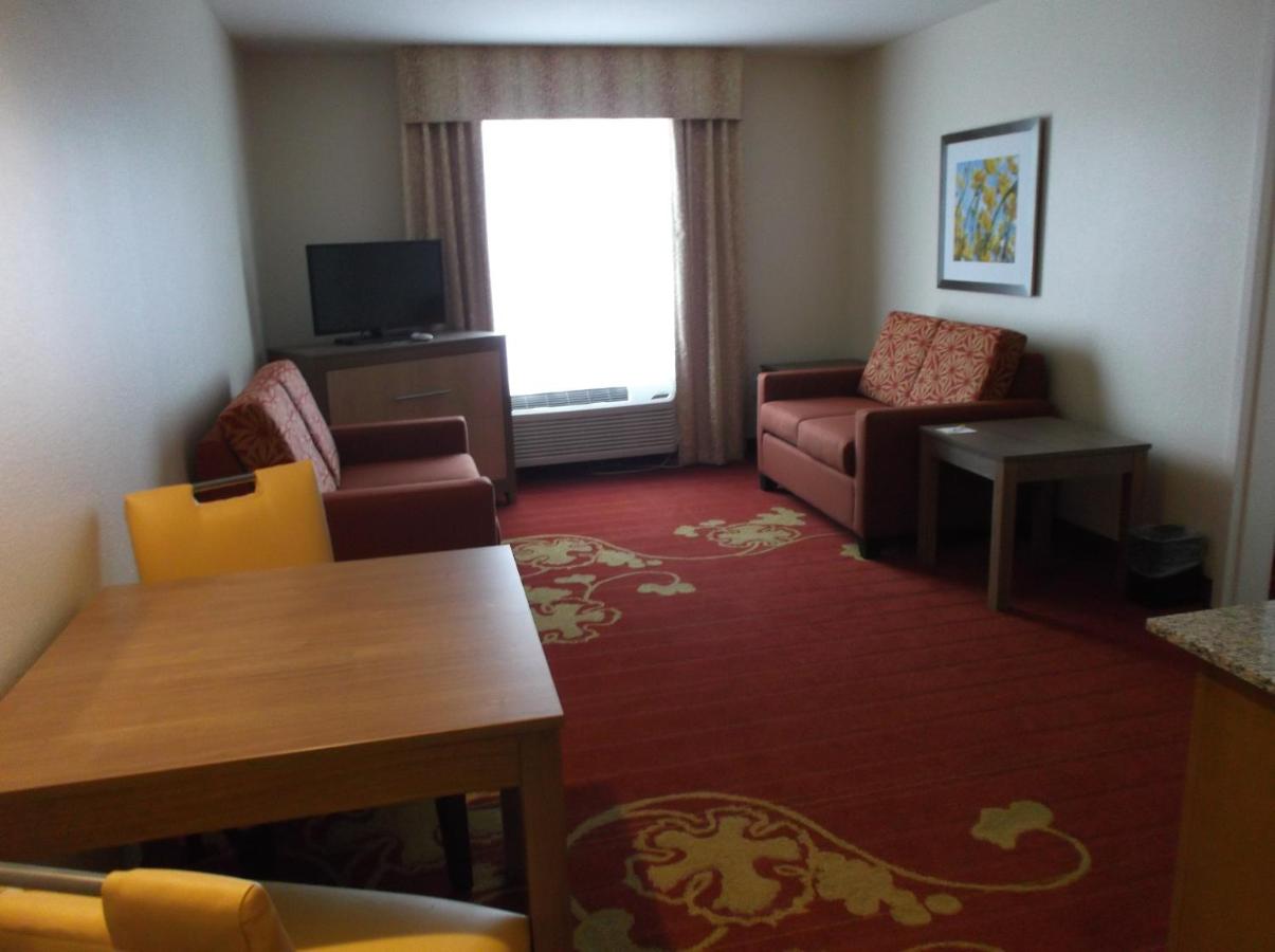 Studio King Suite - Accessible/Non-Smoking at Days Inn & Suites by Wyndham Caldwell
