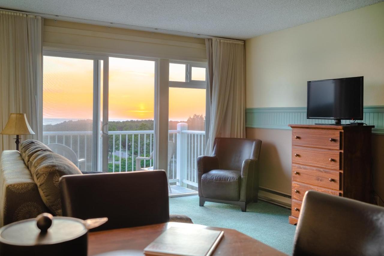 | Chateau Westport