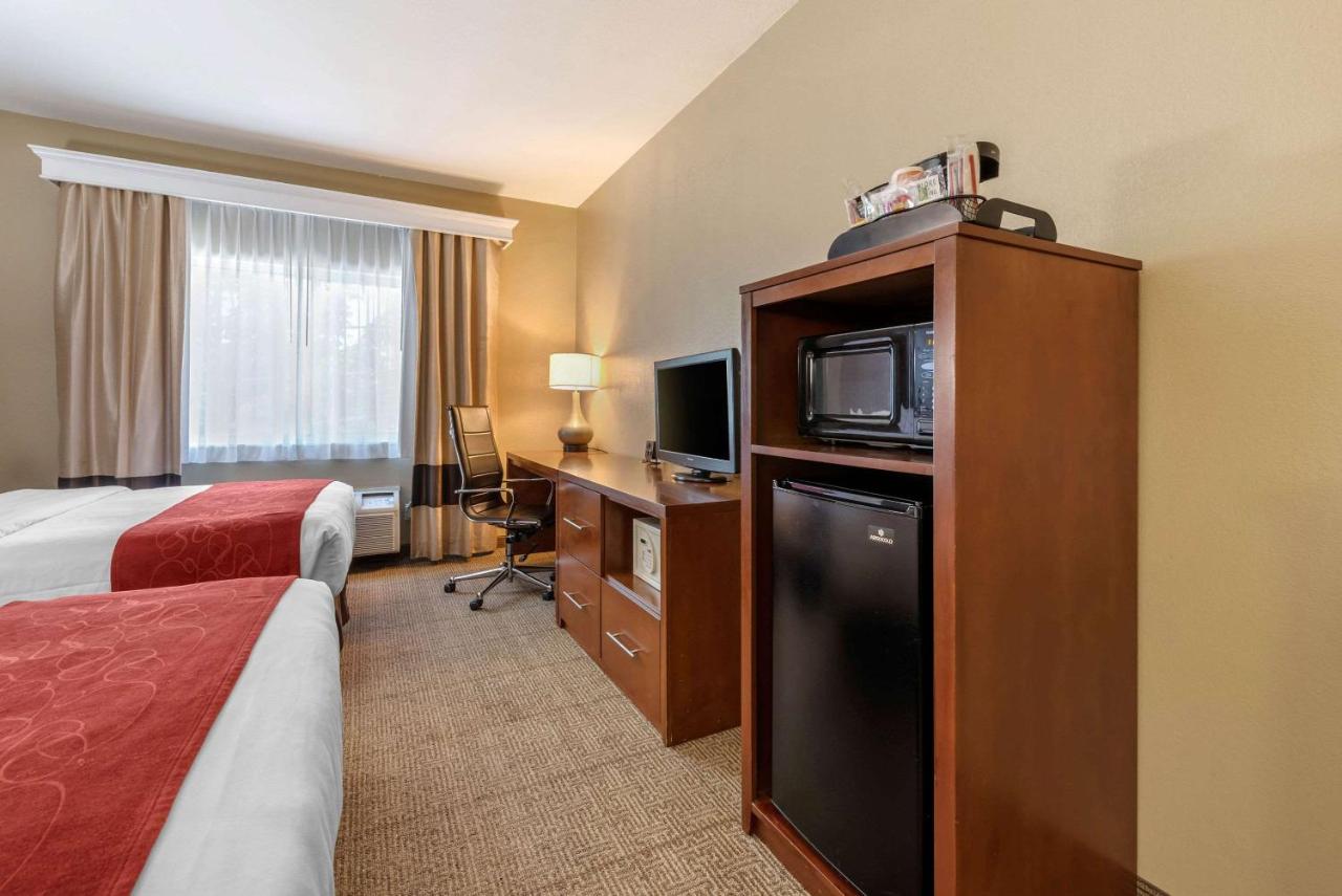 Suite with Two Double Beds - Accessible/Non-Smoking at Comfort Suites Fort Collins Near University