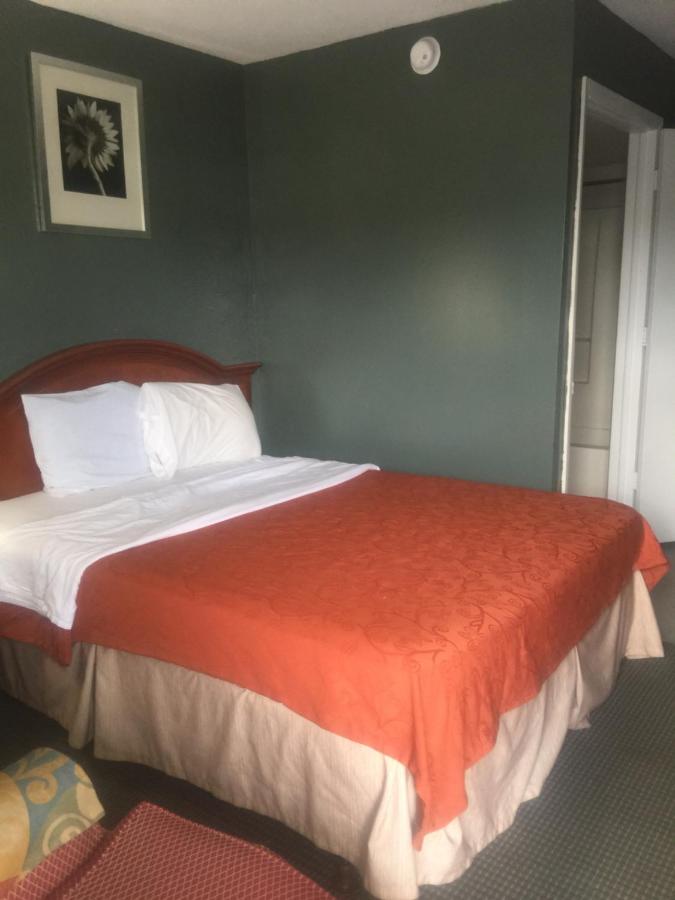 | Hope Inn