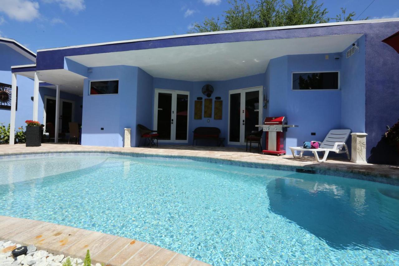 | Fantasy Island Inn, Caters to Men