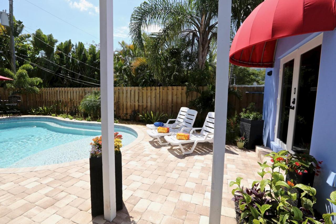 | Fantasy Island Inn, Caters to Men
