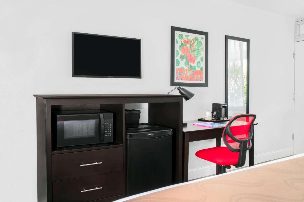 | Quality Inn Miami South