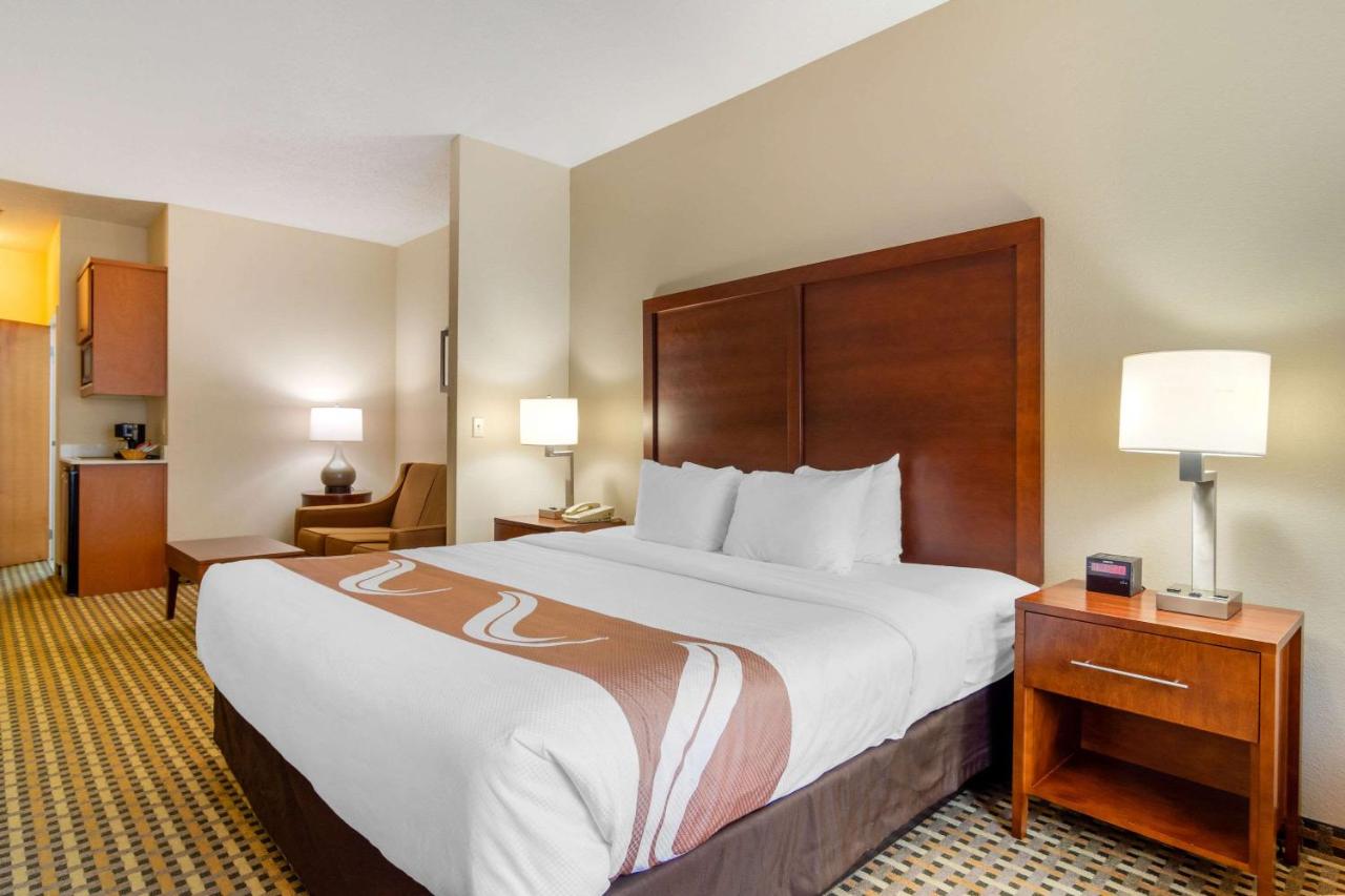 King Suite with Sofa Bed - Non-Smoking at Quality Inn & Suites Decatur - Atlanta East