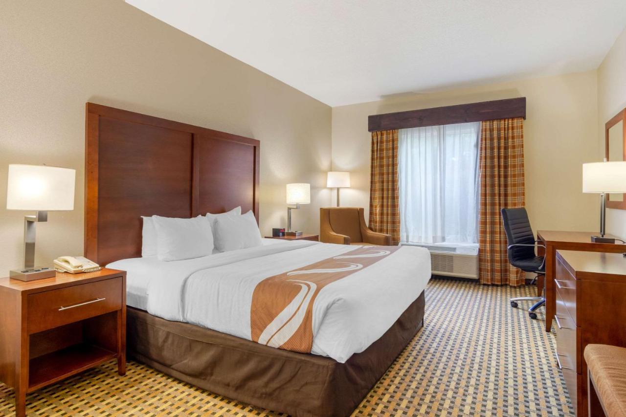 King Suite with Sofa Bed - Non-Smoking at Quality Inn & Suites Decatur - Atlanta East