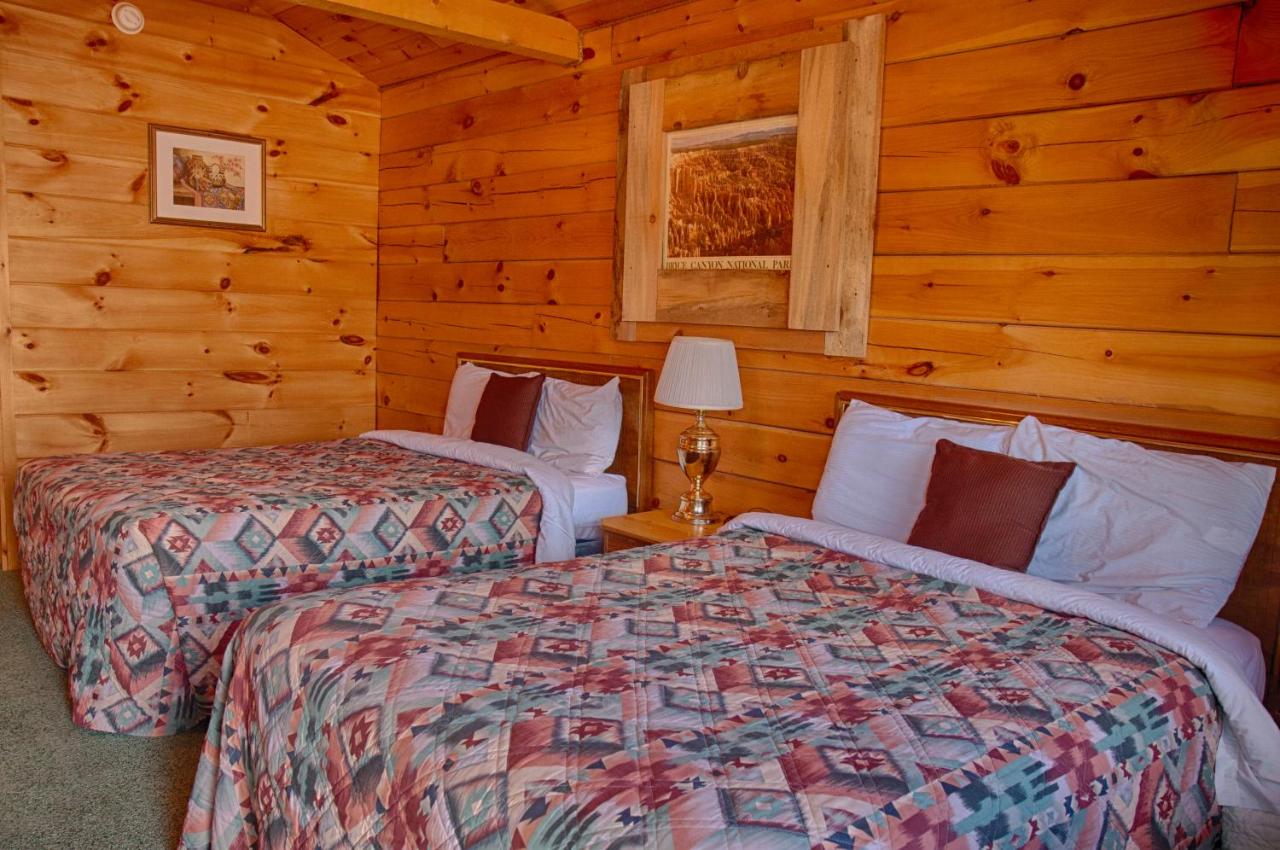 | Bryce Gateway inn Cabins