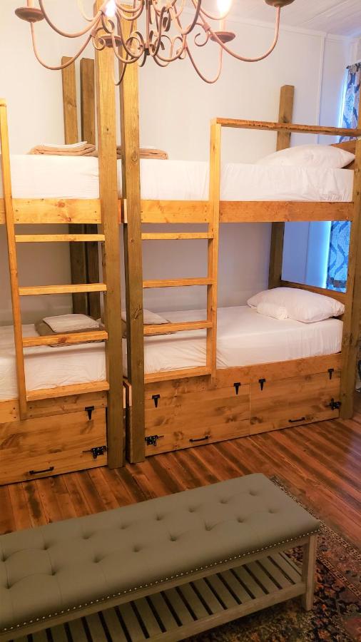 | HOSTEL Auberge Clarksdale