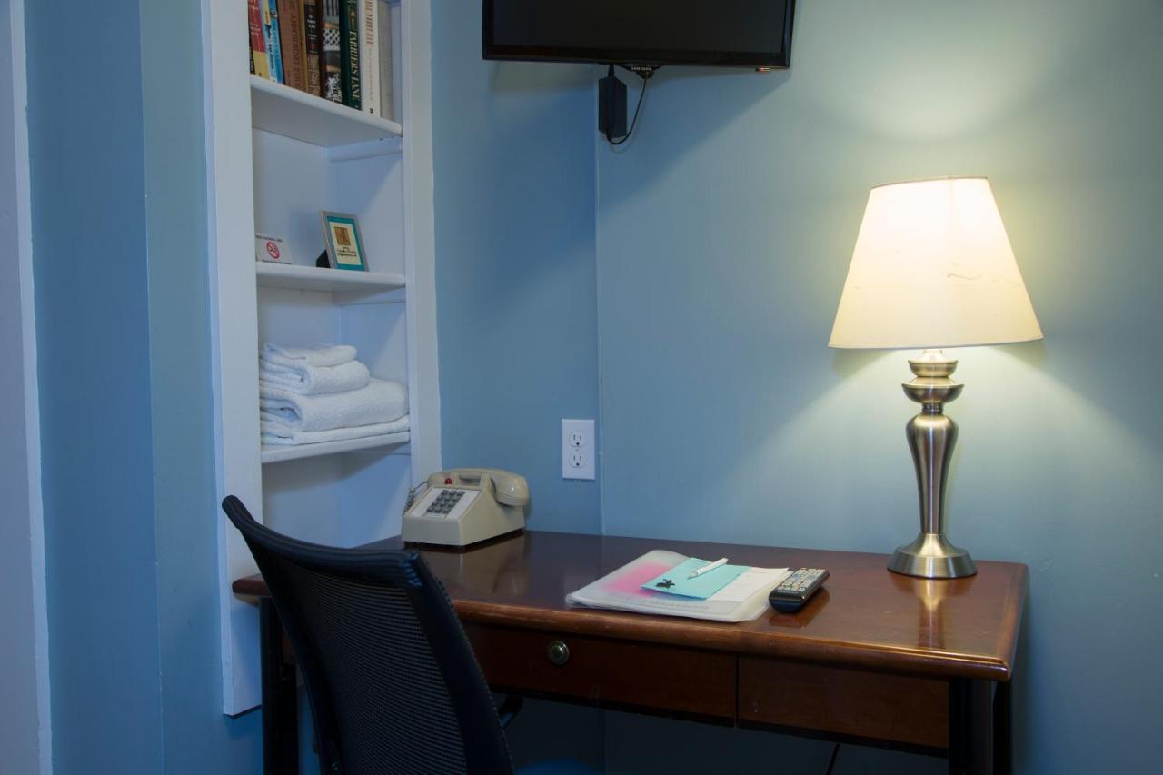  | Irving House at Harvard