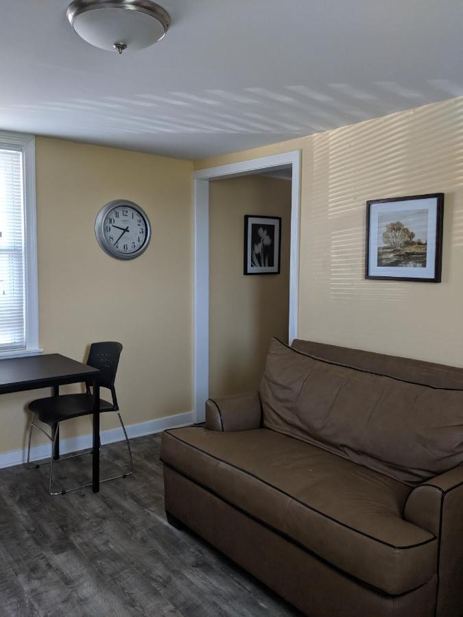 | Clarence Inn Extended Stay