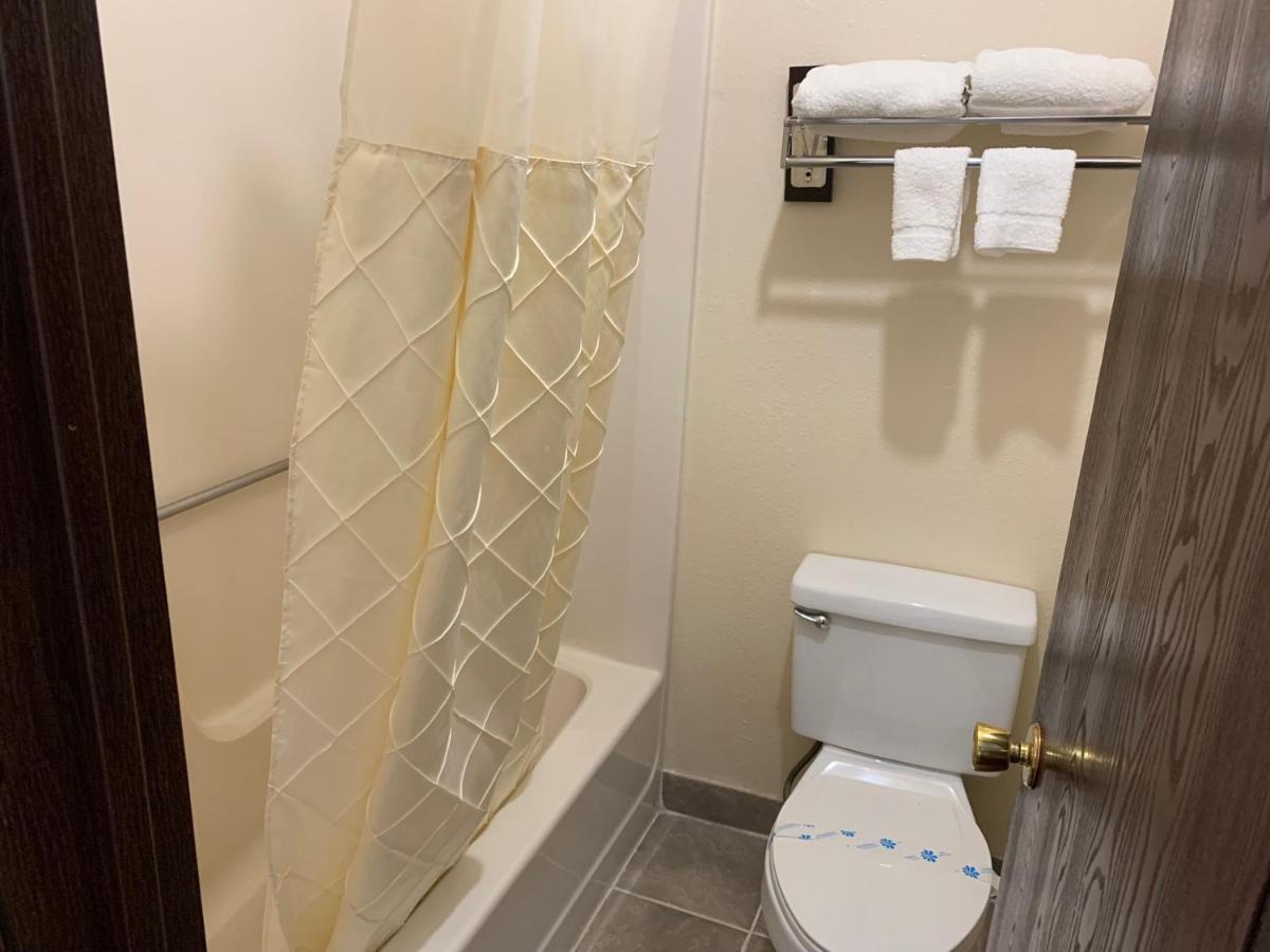 | Regency Inn