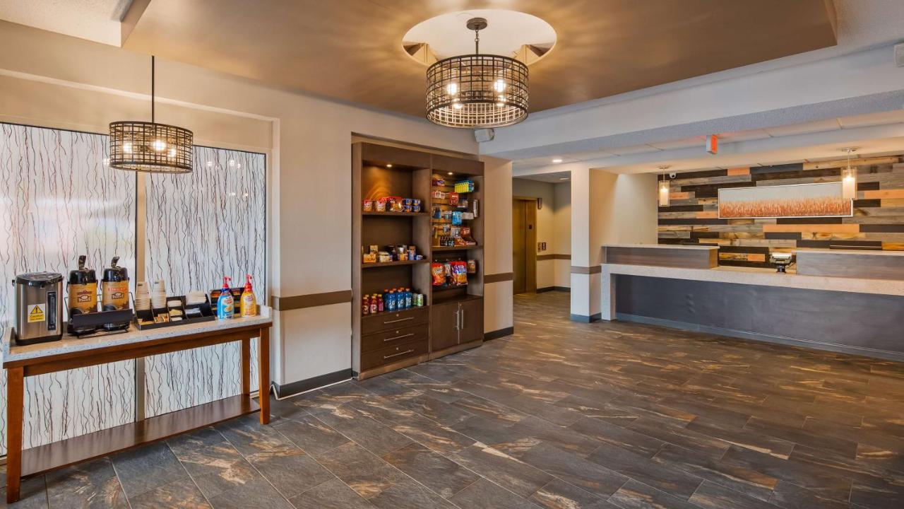 | Best Western Plus Hudson I-94