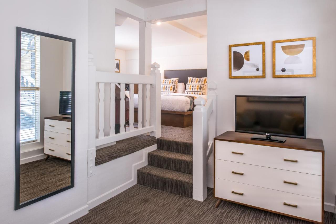 Junior Suite at Wine Valley Inn