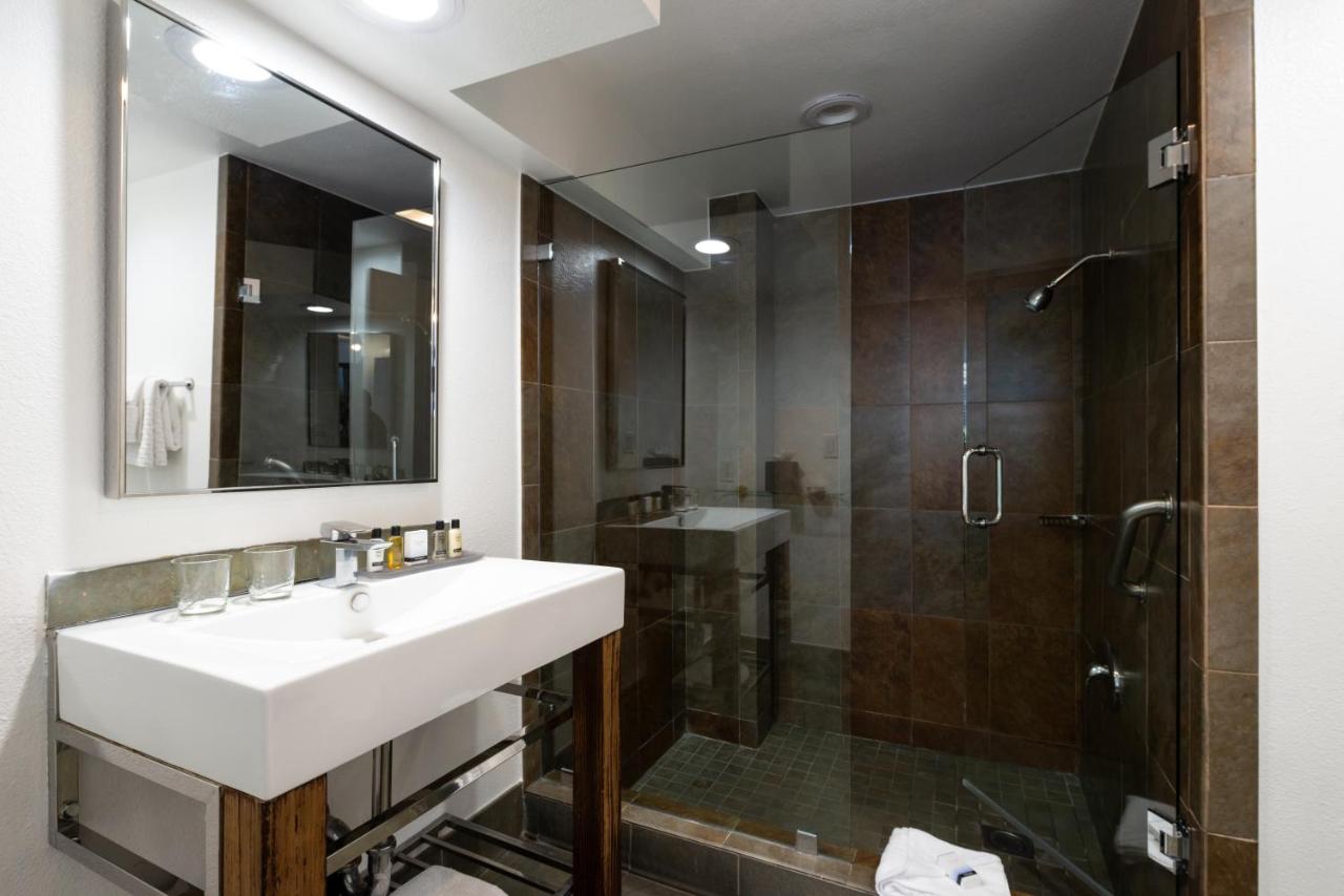 Junior Suite at Wine Valley Inn