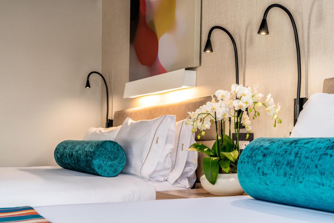 Standard Double Room with Two Queen Beds at Century Park Hotel
