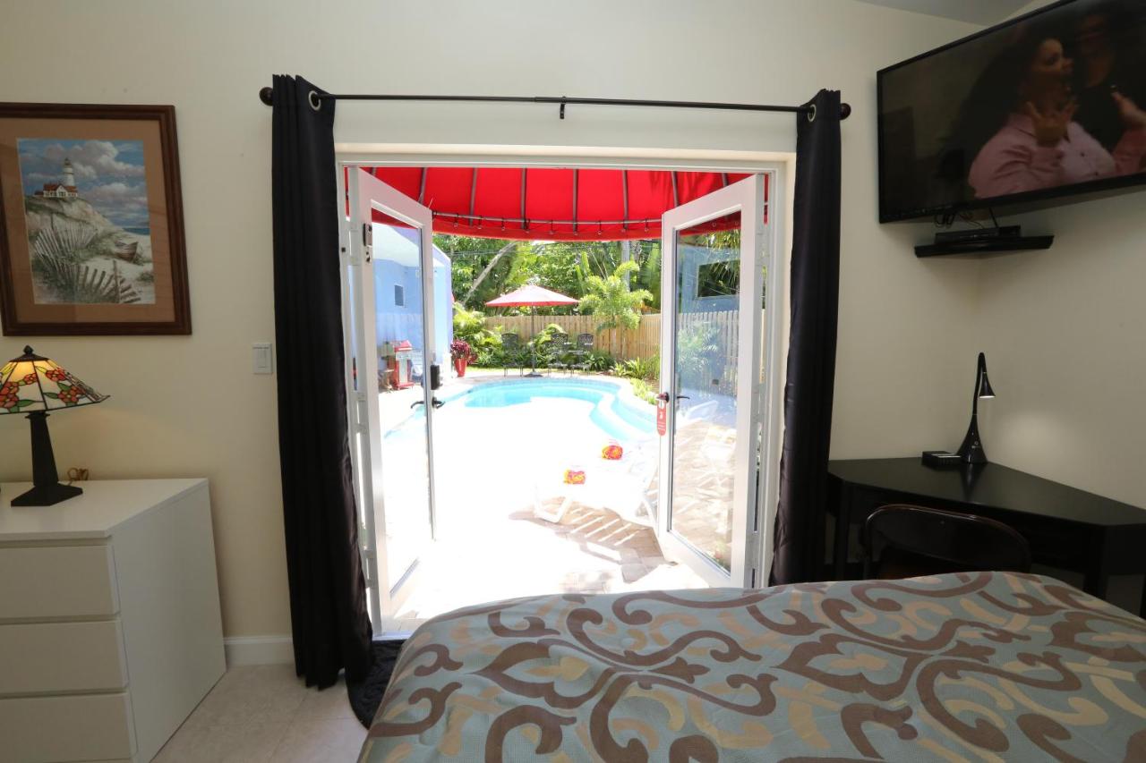 | Fantasy Island Inn, Caters to Men
