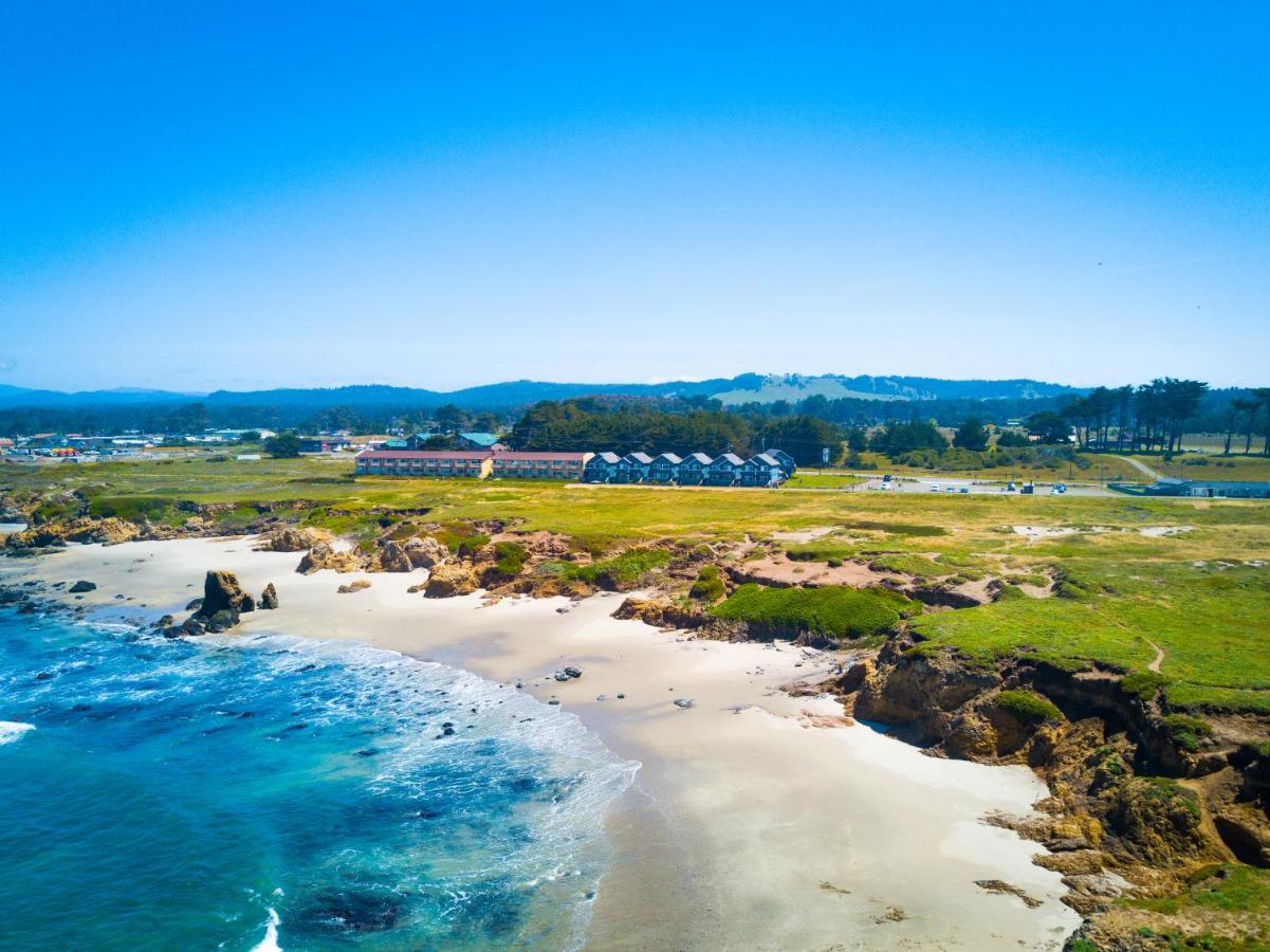  | Surf and Sand Lodge
