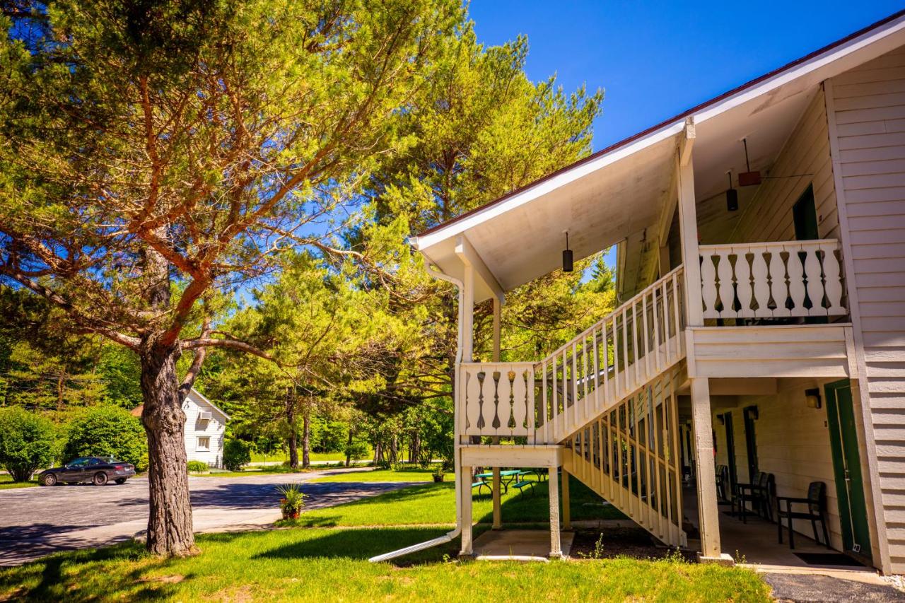 | Parkwood Lodge