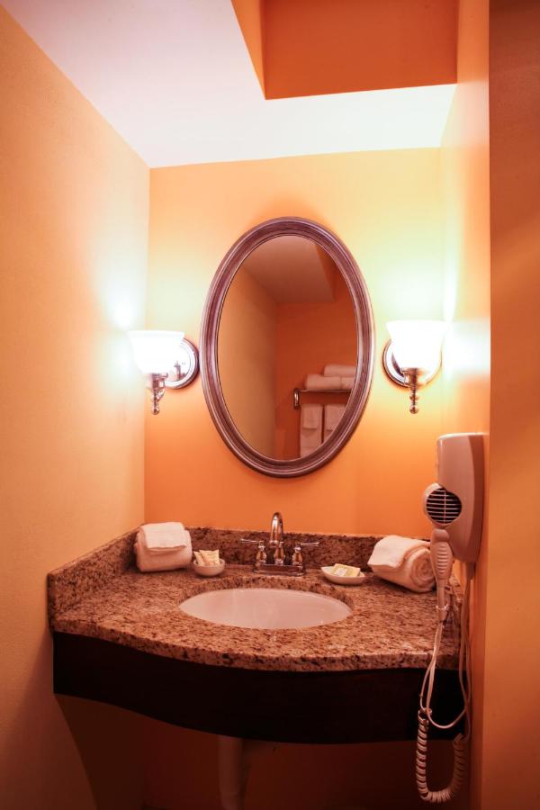  | Main Street Inn Blacksburg