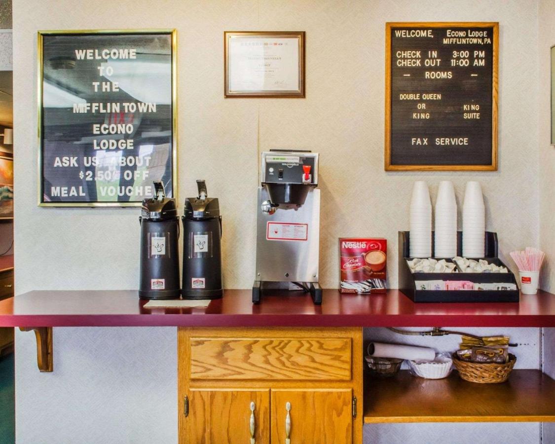| Econo Lodge Mifflintown