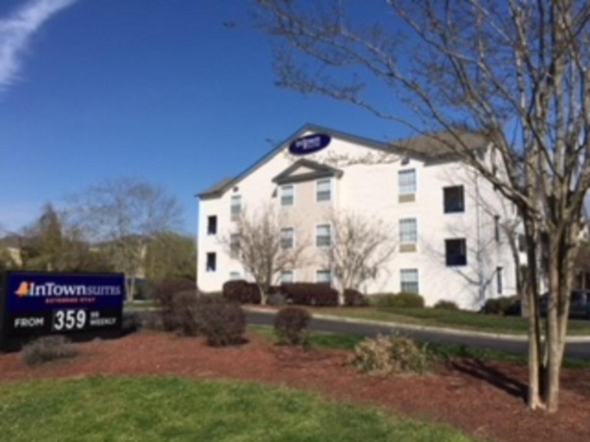  | InTown Suites Extended Stay North Charleston SC - Airport