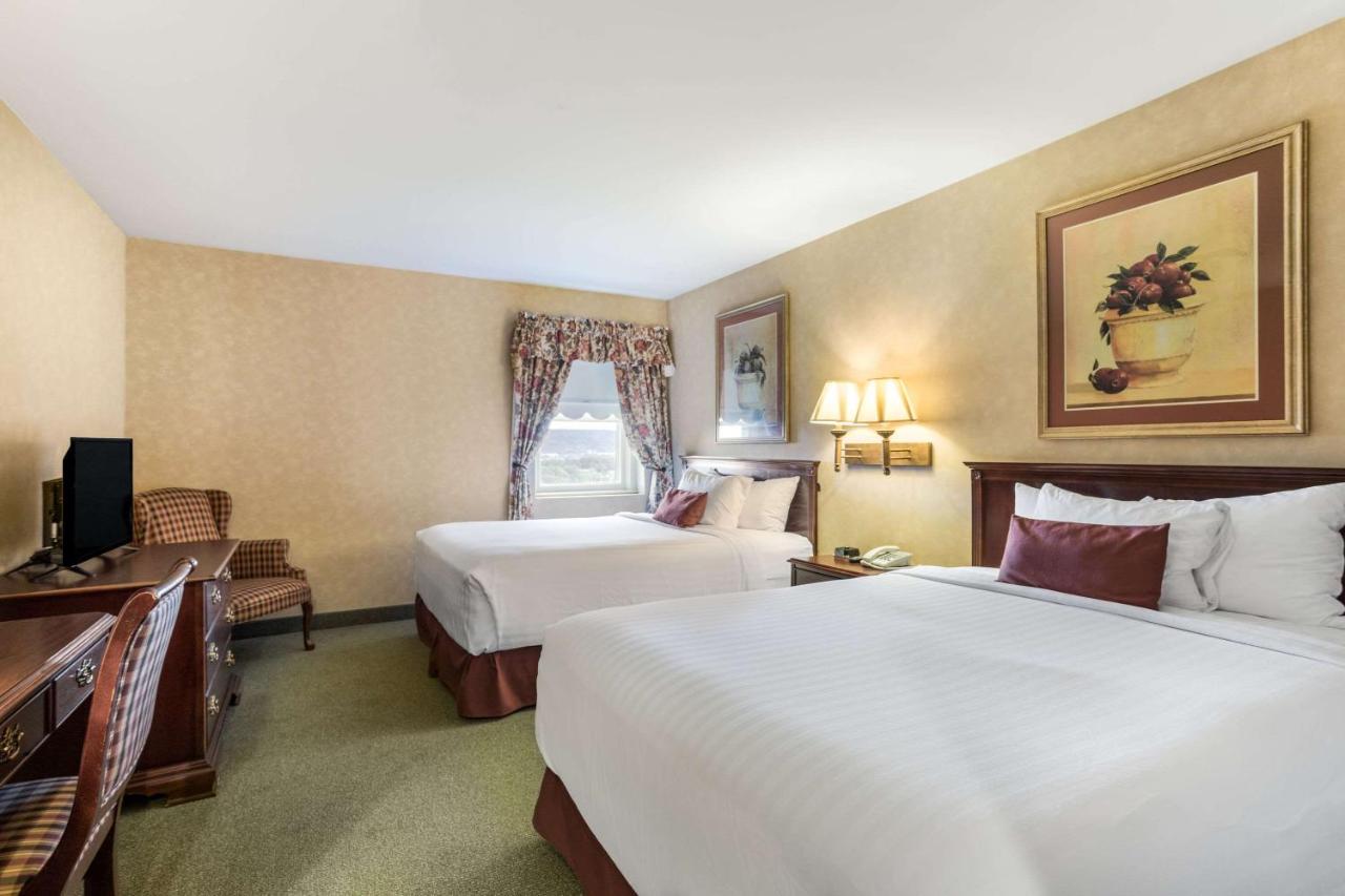 Queen Room with Two Queen Beds - Non-Smoking at Traditions Hotel & Spa, Ascend Hotel Collection
