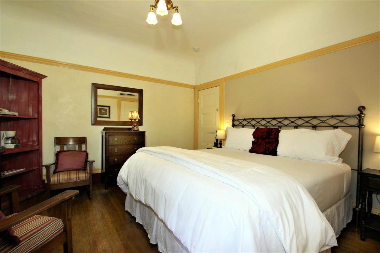 | The Napa Inn