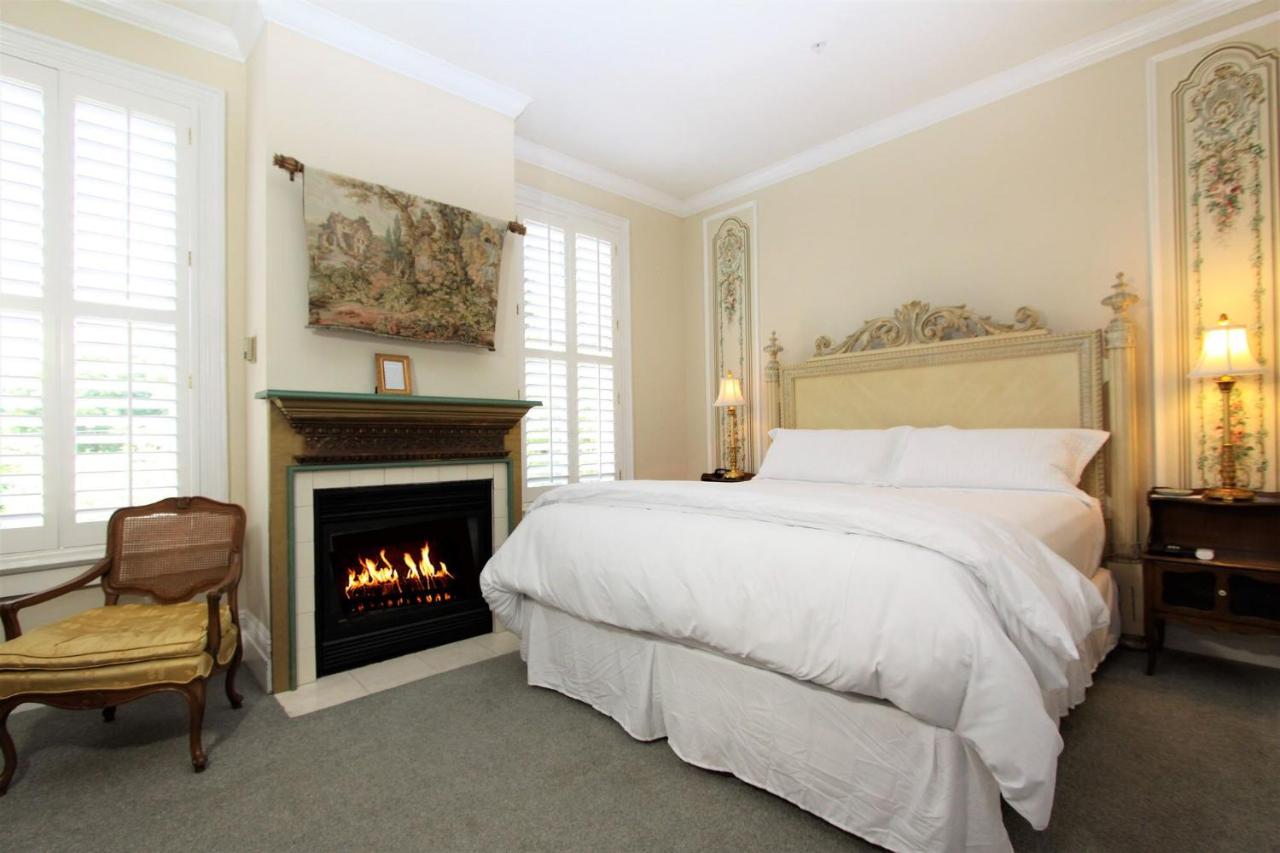 | The Napa Inn