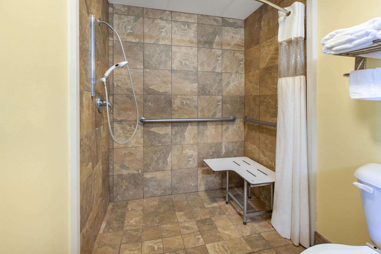 | Days Inn by Wyndham Grantville