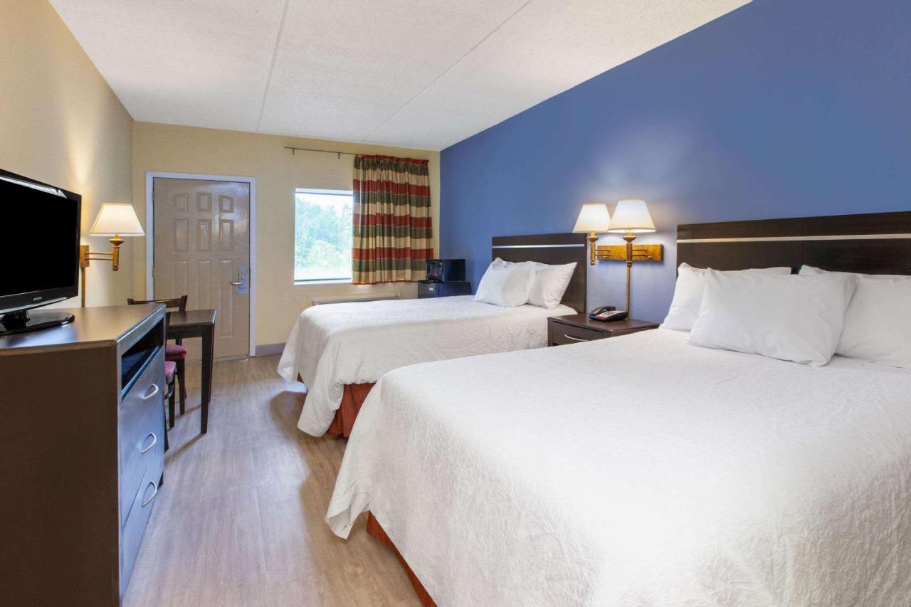 | Days Inn by Wyndham Grantville