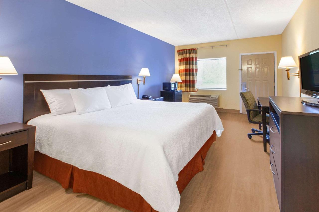 | Days Inn by Wyndham Grantville
