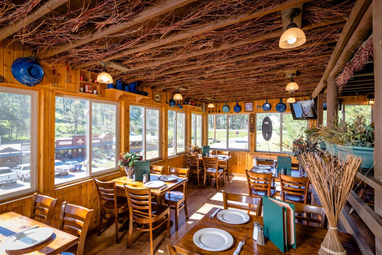 | Lodge at Palmer Gulch