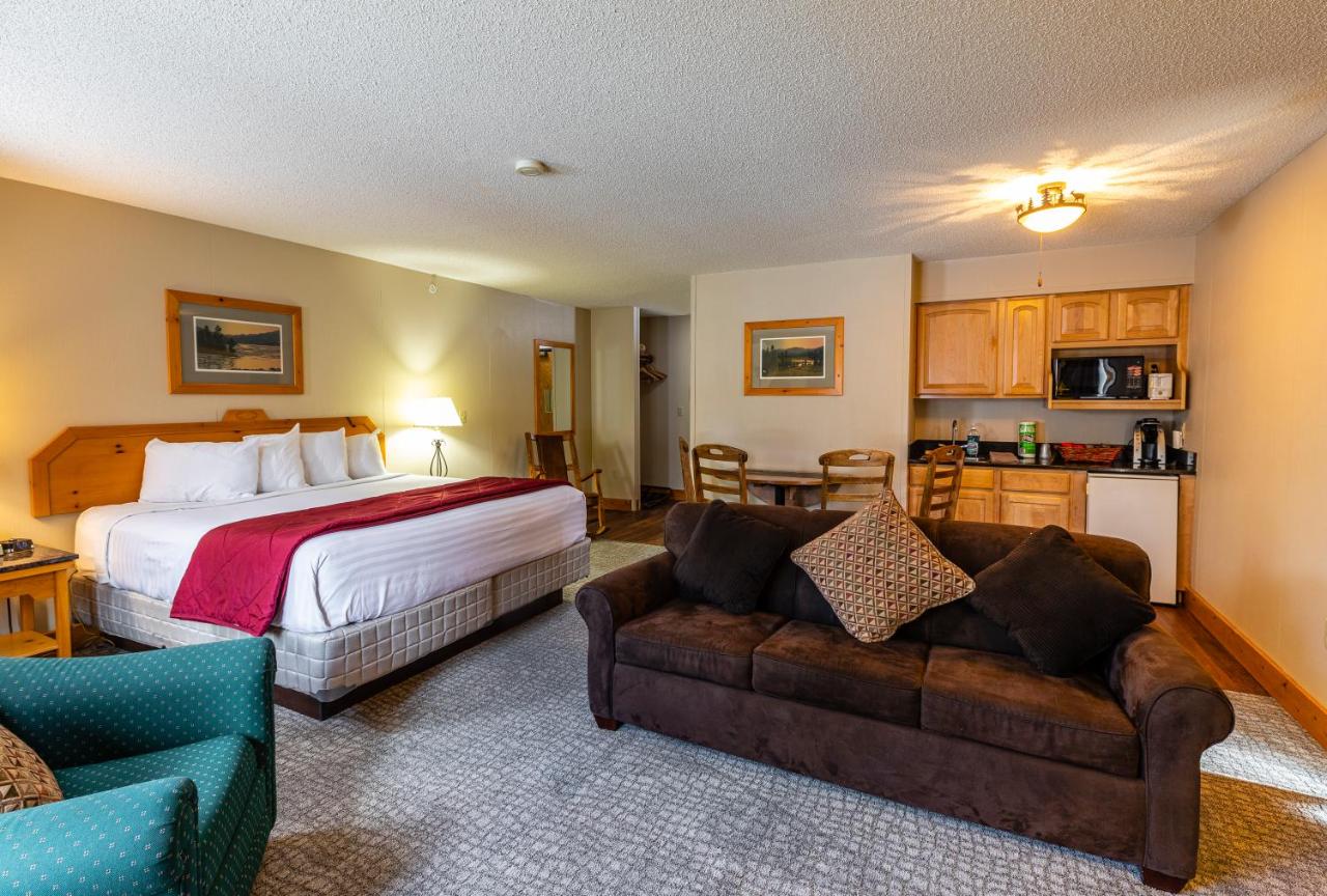 | Lodge at Palmer Gulch