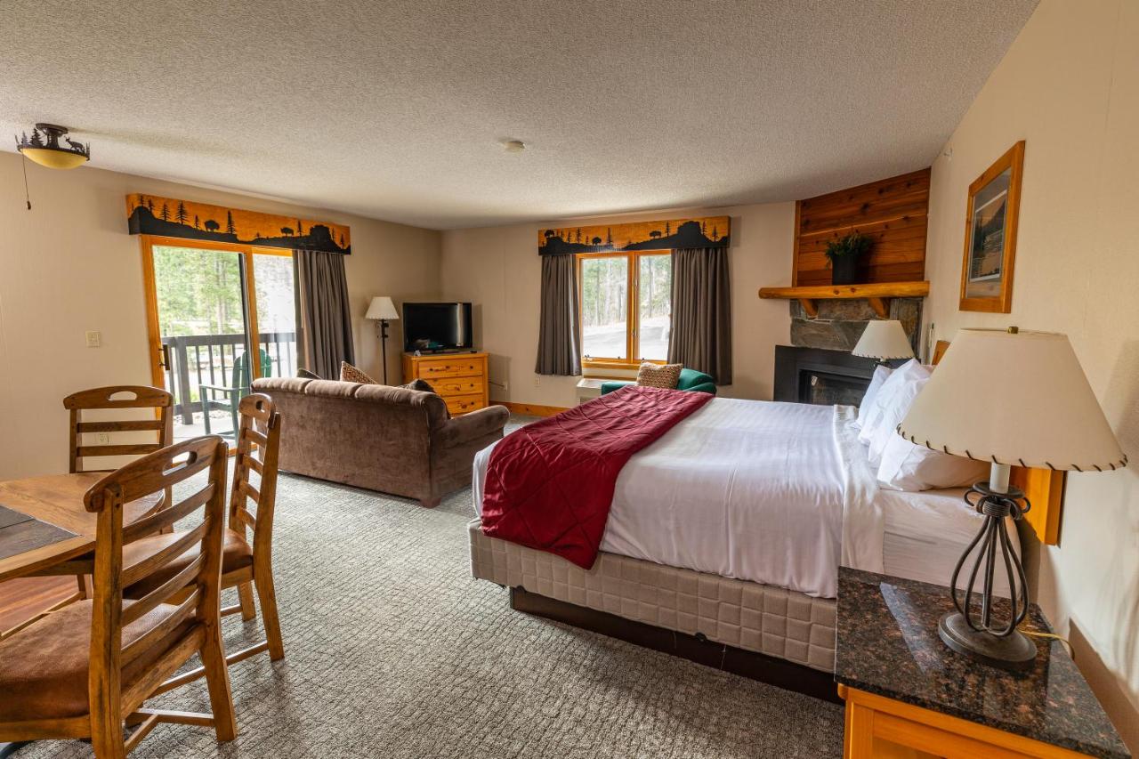 | Lodge at Palmer Gulch