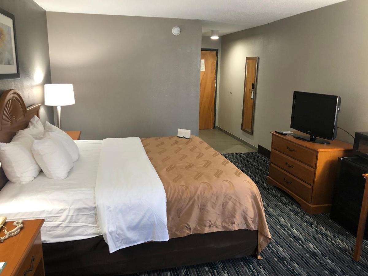 | Quality Inn Rochester