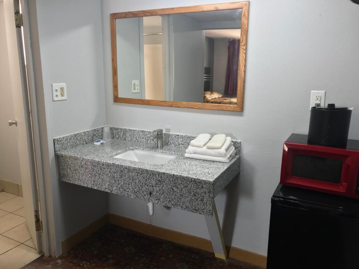 | Guest Inn