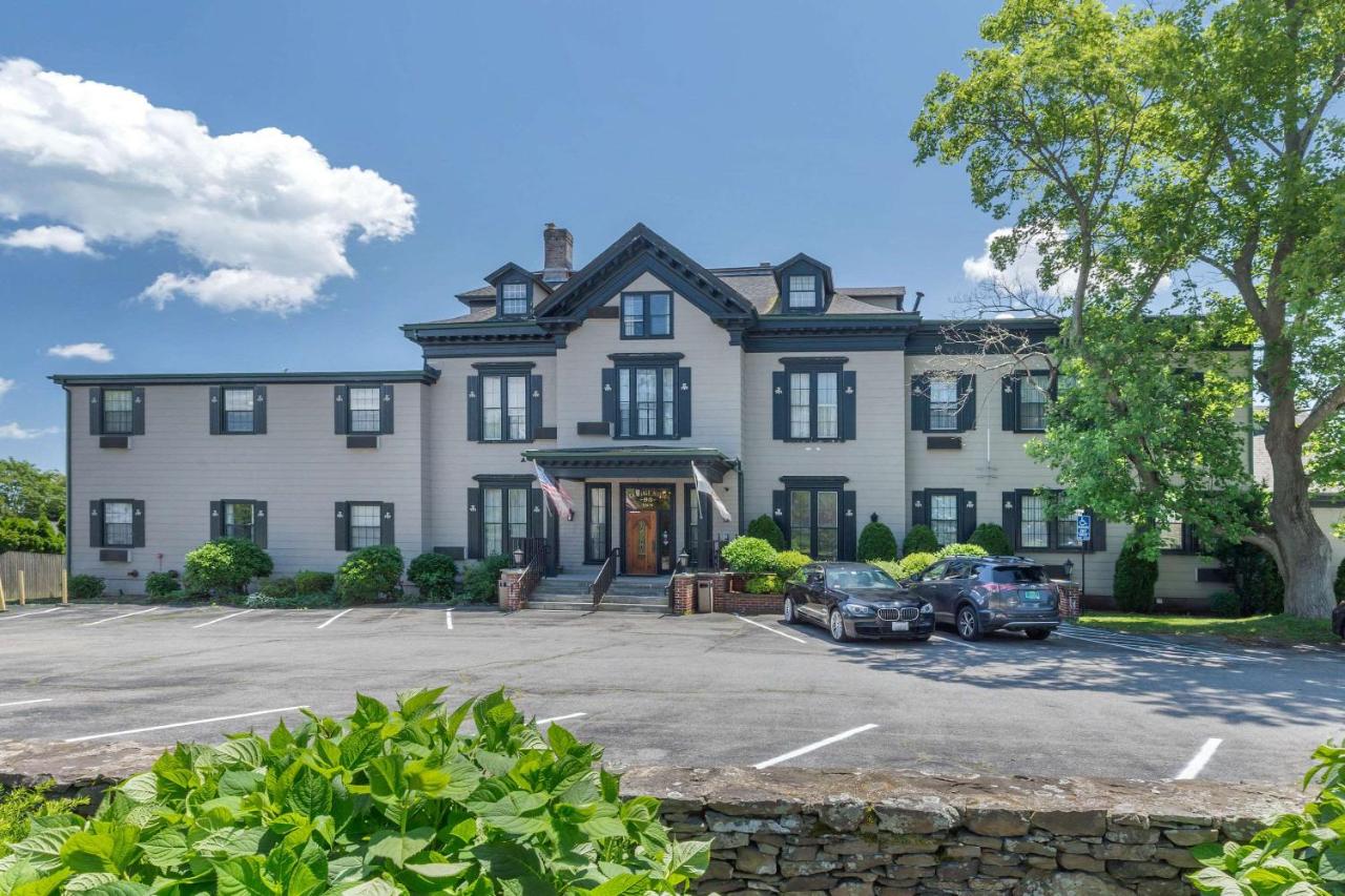 | The Carriage House Inn Newport, Ascend Hotel Collection