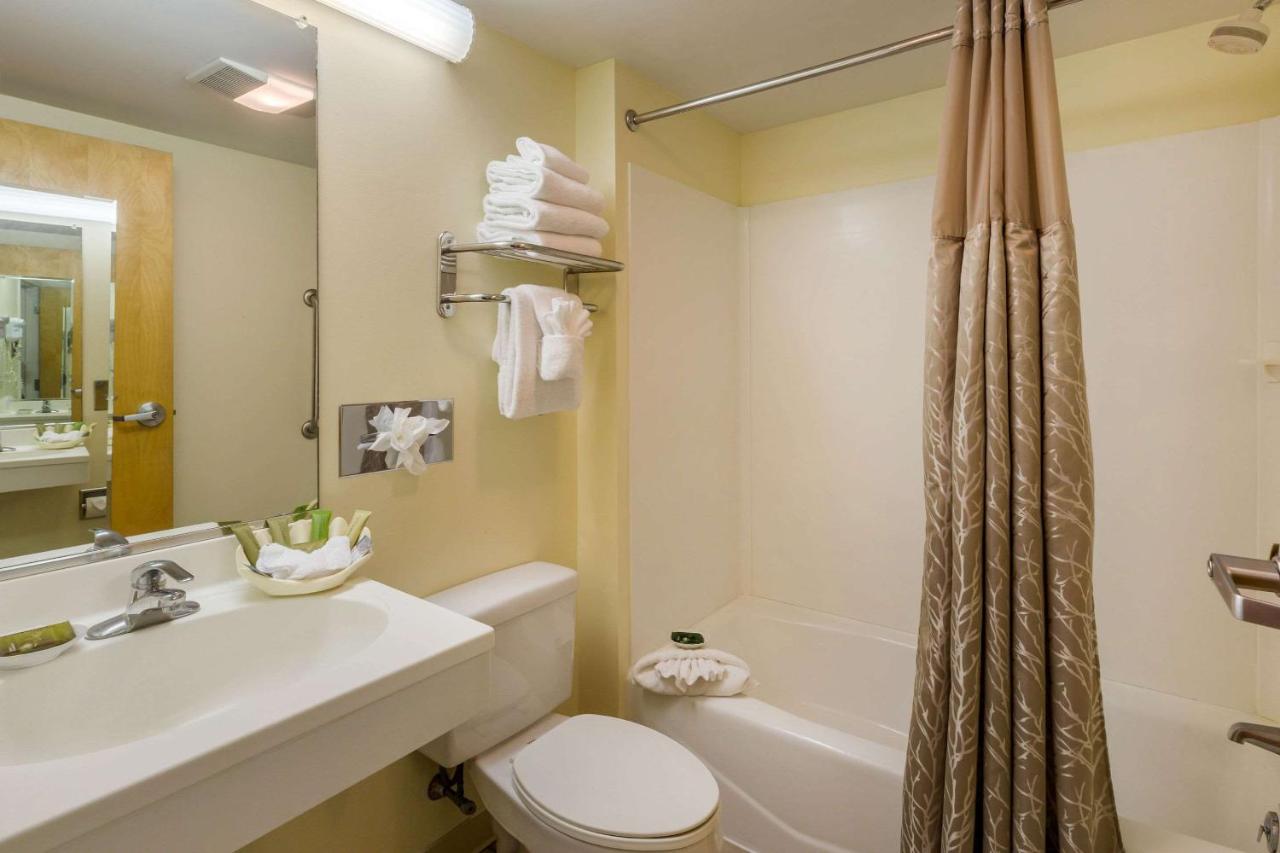 | The Carriage House Inn Newport, Ascend Hotel Collection