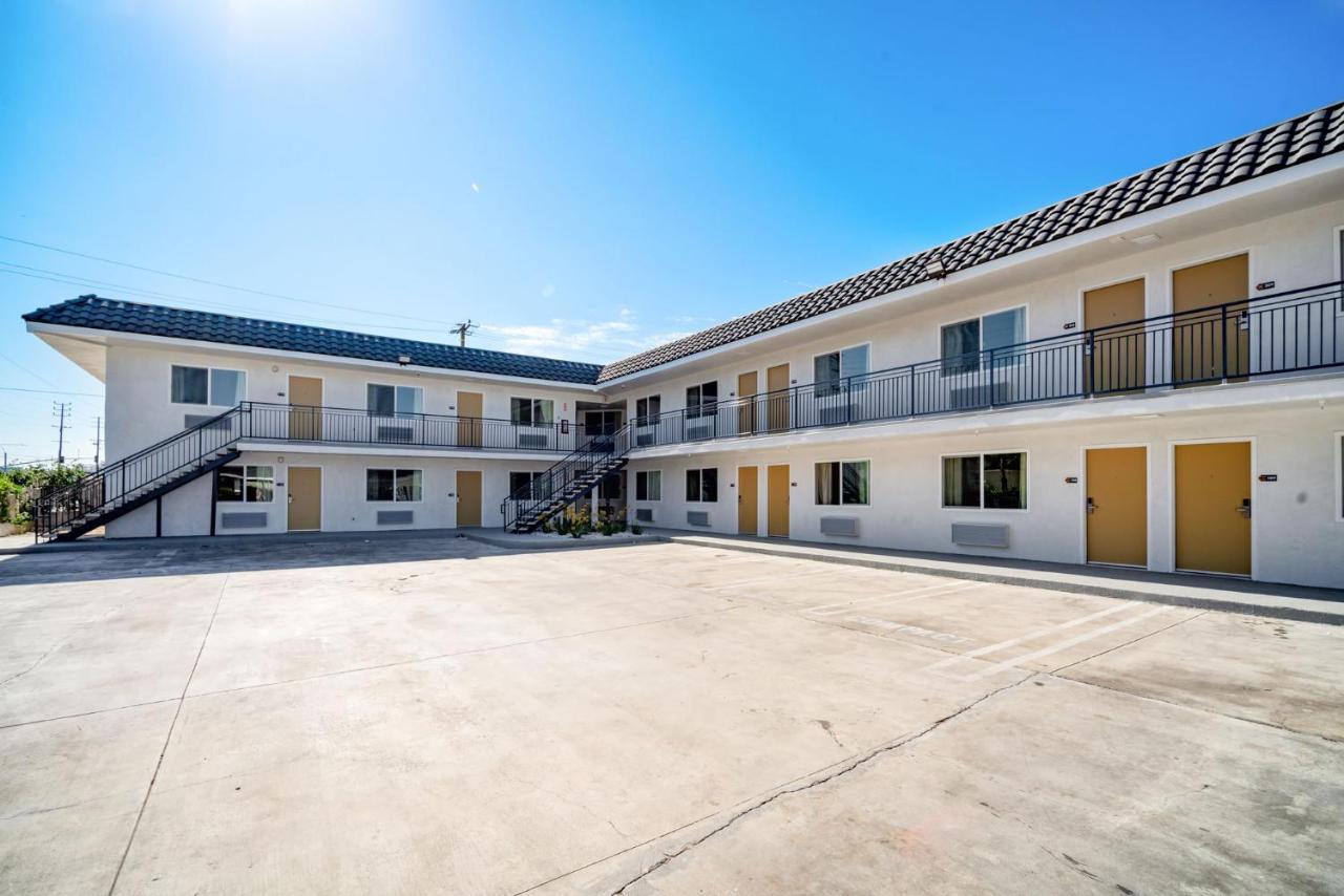 | Trend Hotel at LAX Airport