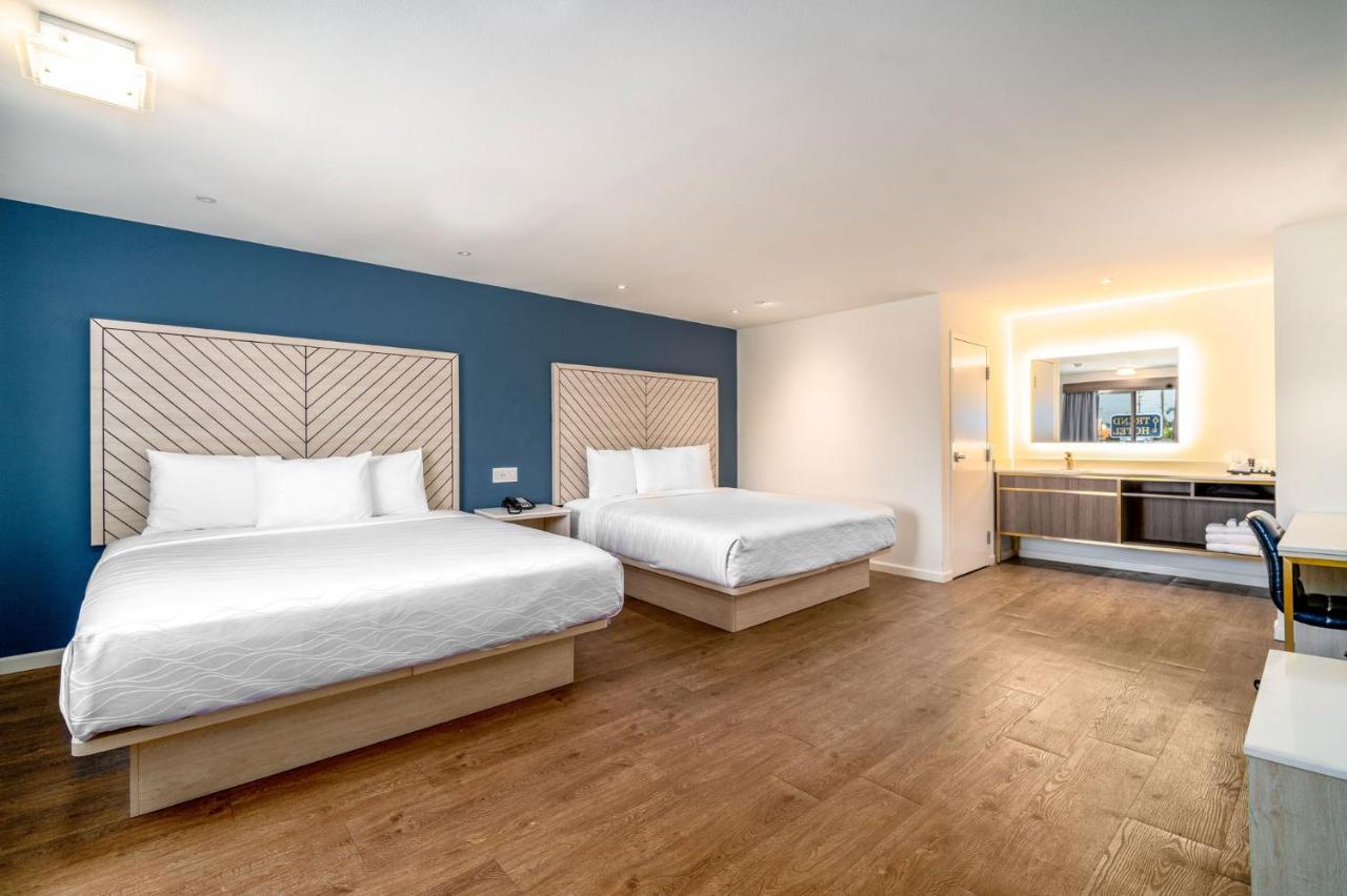 | Trend Hotel at LAX Airport