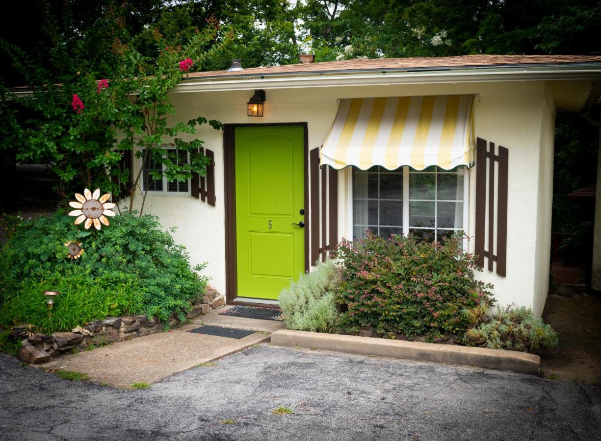  | Sherwood Court Cottages