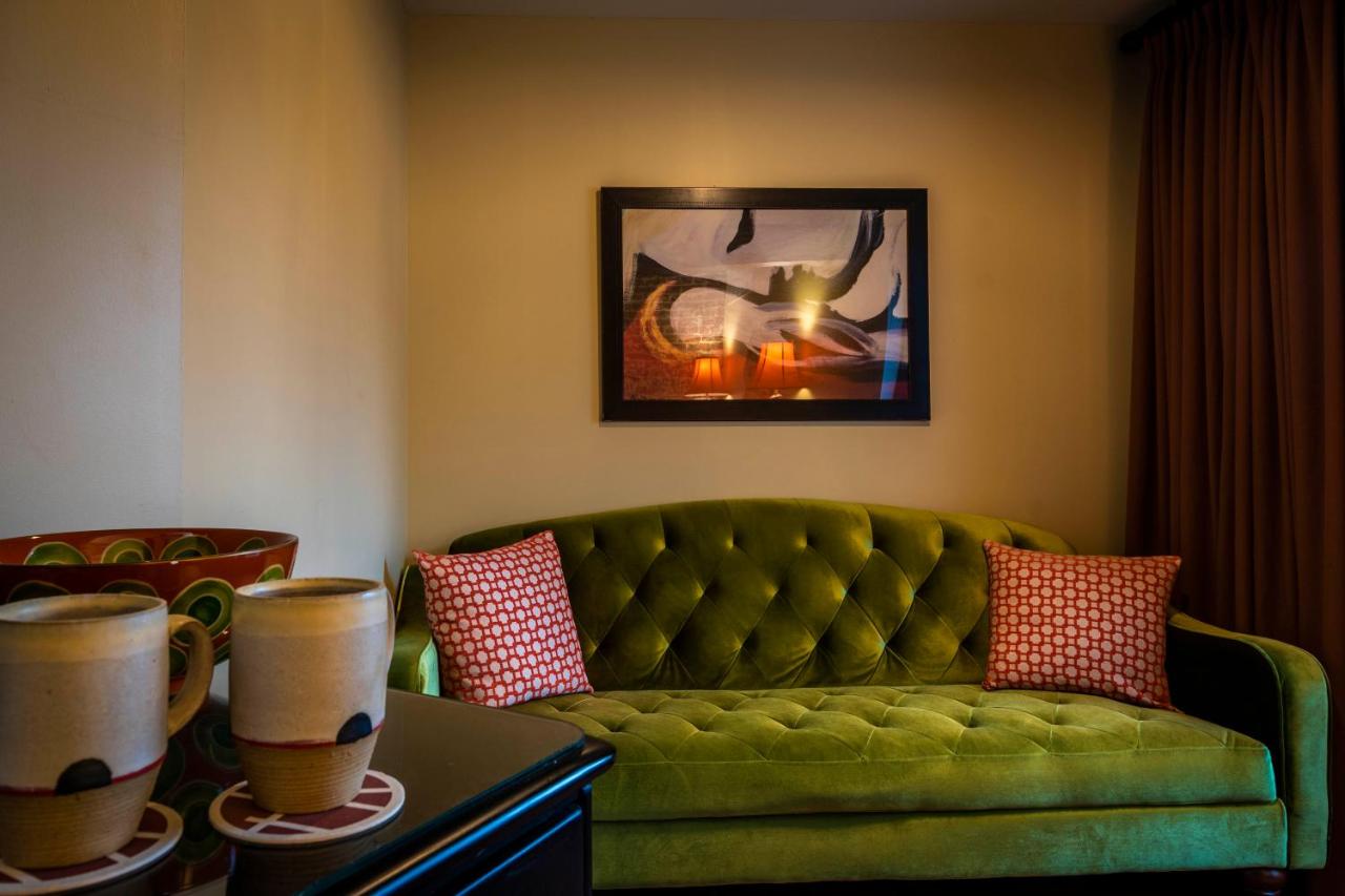 | Hotel Broad Ripple