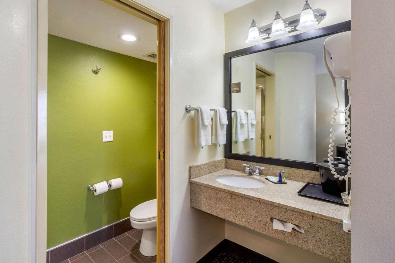 Queen Room - Non-Smoking at Sleep Inn Ogden near Event Center