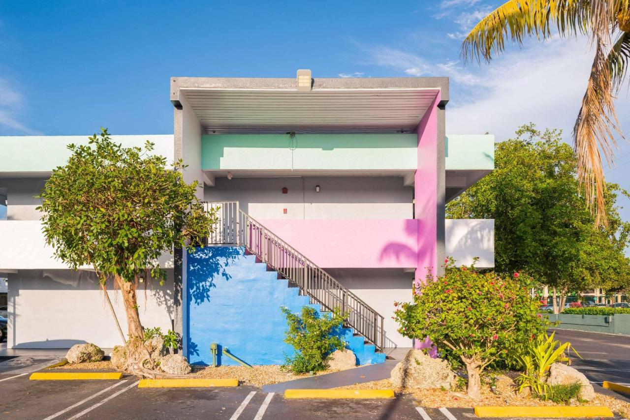 | Quality Inn Miami South